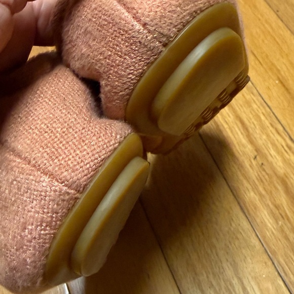 Tory Burch Pink Loafers with Bird Embroidery Used Sz 8 Women - Picture 5 of 6